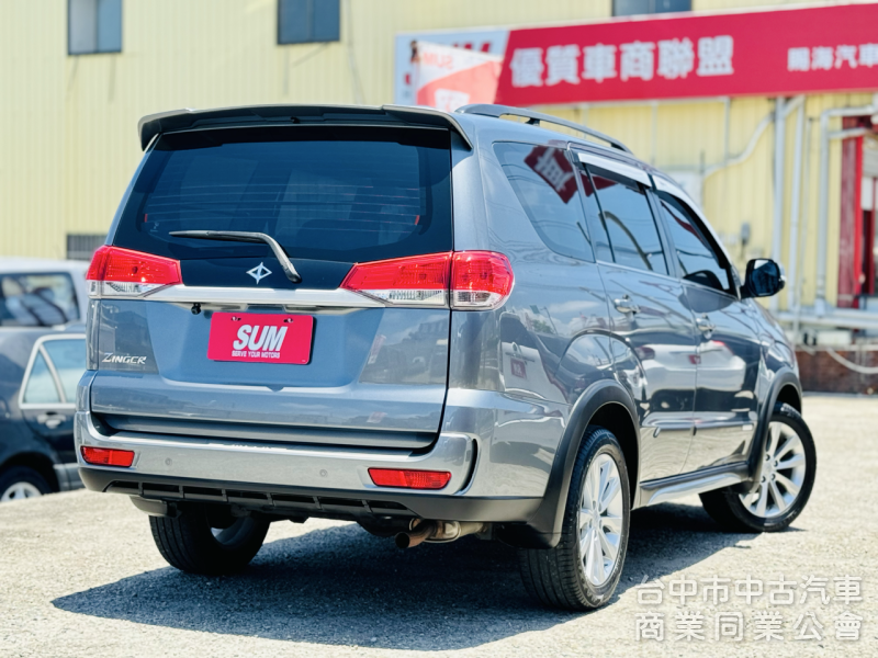 旗艦版！一手車！僅跑5萬！數位儀表 盲點 定速 後座出風口 無線CarPlay！原鈑件！可全貸！大甲在地30年老店！