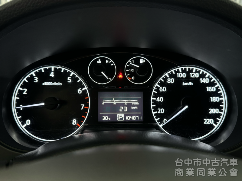 一手車！SR特式版！I-KEY 恆溫 AppleCarPlay 倒車顯影 抬頭顯示！原廠空力套件！原鈑件！