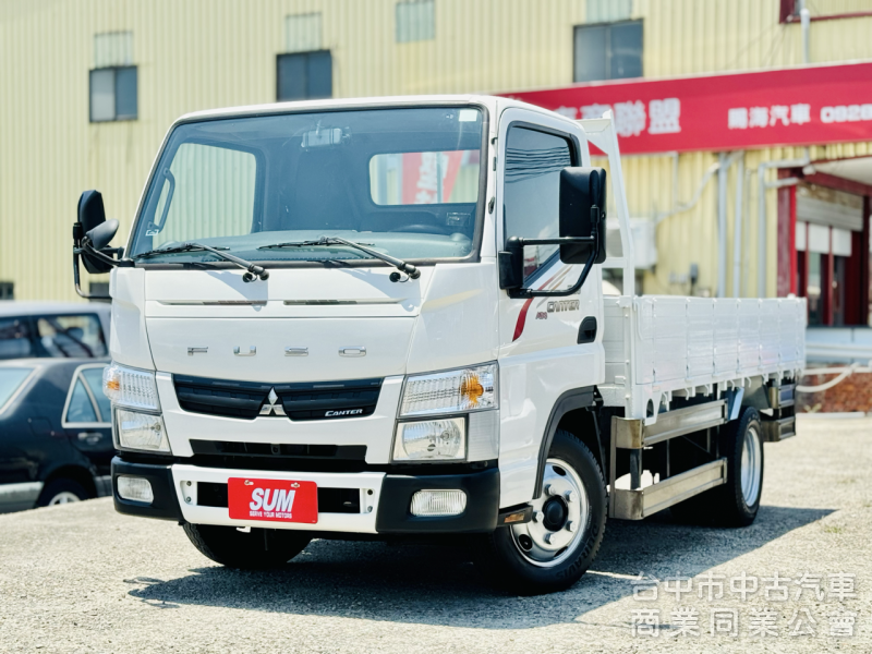 低里程！全新車斗！僅跑11萬！長軸11呎半！原廠防捲入護欄！免尿素！載重五噸！無限速！可全貸！大甲在地深耕30年老店！