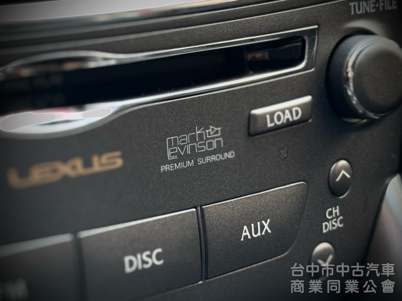 一手車！NAVI旗艦版！僅跑10萬！定速！ML音響！撥片！導航！後電動遮陽簾！雙電動冷熱通風椅！前後車距雷達！原鈑件！