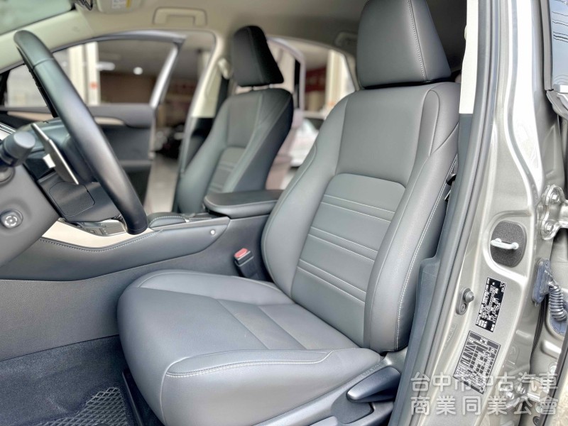 搶先看～曜黑版！全速域ACC跟車！F Sport空力套件！盲點 CarPlay 9氣囊！原鈑！可全貸！台中在地30年老店