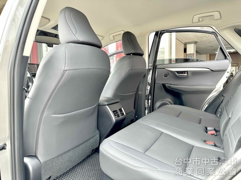 搶先看～曜黑版！全速域ACC跟車！F Sport空力套件！盲點 CarPlay 9氣囊！原鈑！可全貸！台中在地30年老店