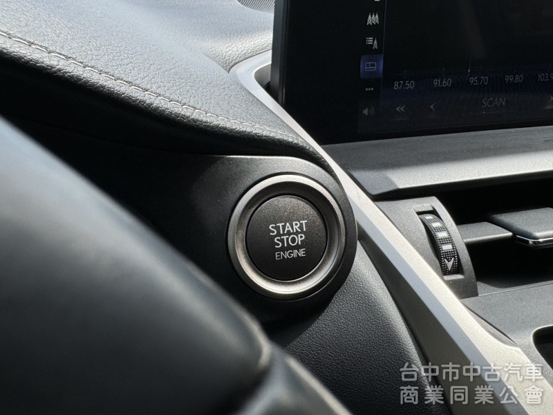 搶先看～曜黑版！全速域ACC跟車！F Sport空力套件！盲點 CarPlay 9氣囊！原鈑！可全貸！台中在地30年老店