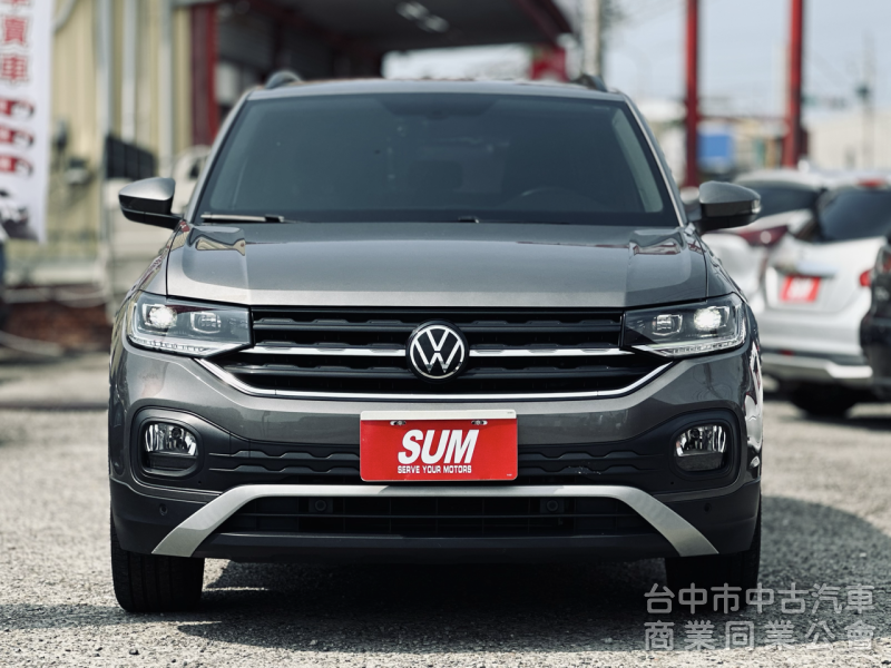 搶先看～新車保固中！原廠保養！ACC跟車 無線充電 CarPlay 雙區恆溫！原鈑件！可全貸！台中在地30年老店！