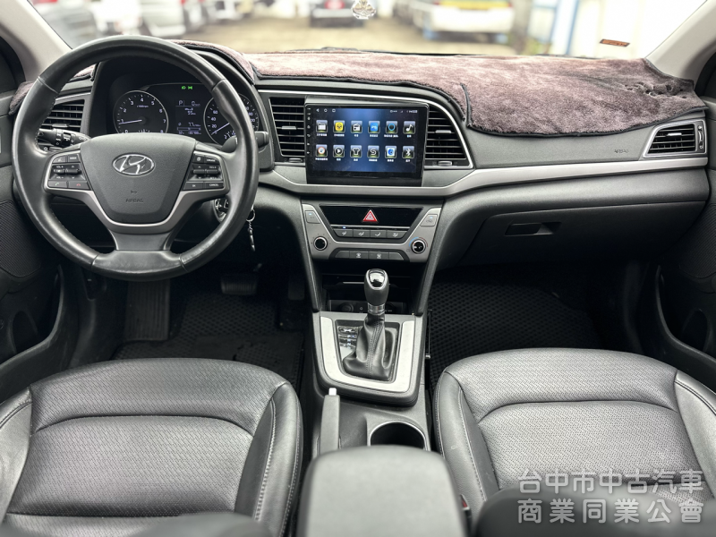 搶先看！一手車！豪華版！六安！定速！無線CarPlay！前後記錄器！後座出風口！原鈑件！可全貸！台中在地深耕30年老店！