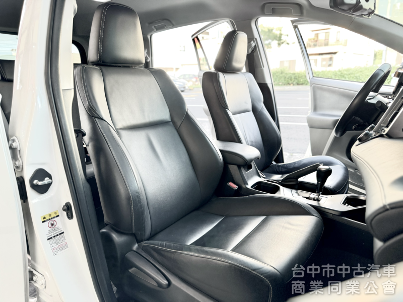 搶先看！一手車！原廠保養！360環景！腳踢尾門！無線CarPlay！LED頭燈！定速！前後紀錄器！原鈑件！可全貸！
