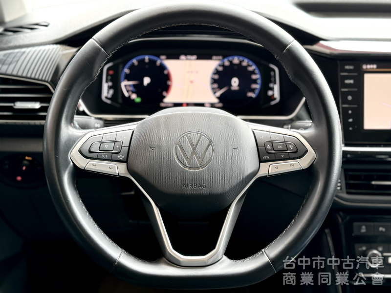 原廠保養！ACC跟車！盲點！數位儀表！CarPlay！自動停車！可全貸！售後保固！台中在地深耕30年老店！