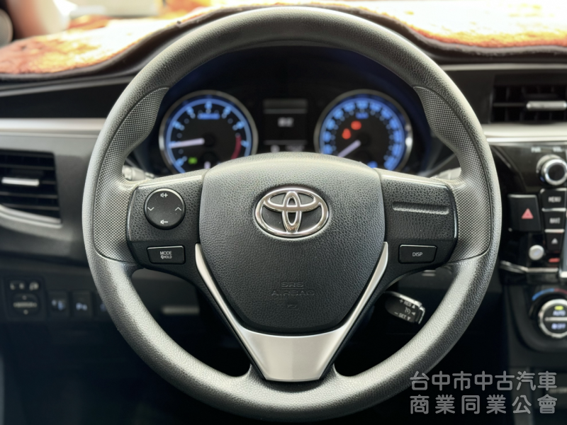一手車！Safety+！免鑰匙 摸門 定速 恆溫 藍芽 導航 數位電視 抬頭顯示！可全貸！售後保固！台中在地30年老店！