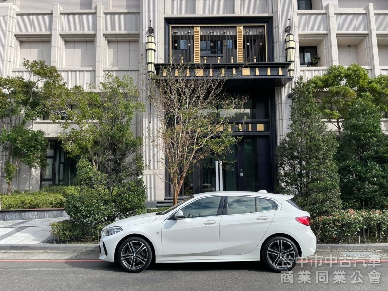 2020 BMW 118i｜開價98.8萬｜實跑7.7萬公里 德系掀背首選！
