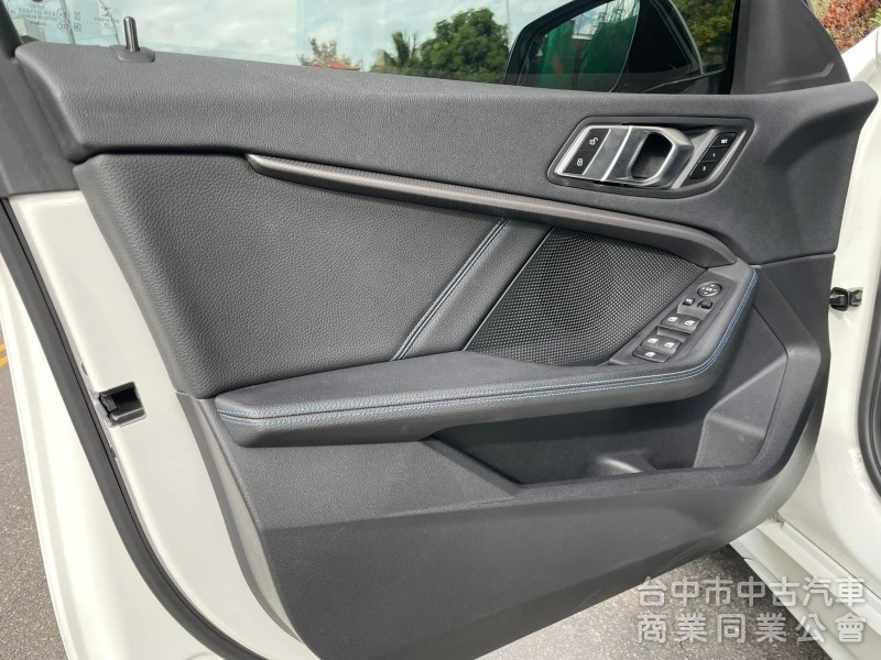 2020 BMW 118i｜開價98.8萬｜實跑7.7萬公里 德系掀背首選！