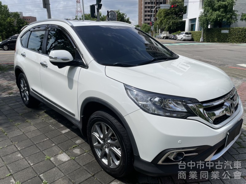 汎亞汽車 2016 CR-V 2.4 VTi-S 空間大 省油耐用 家庭休旅首選，車況優