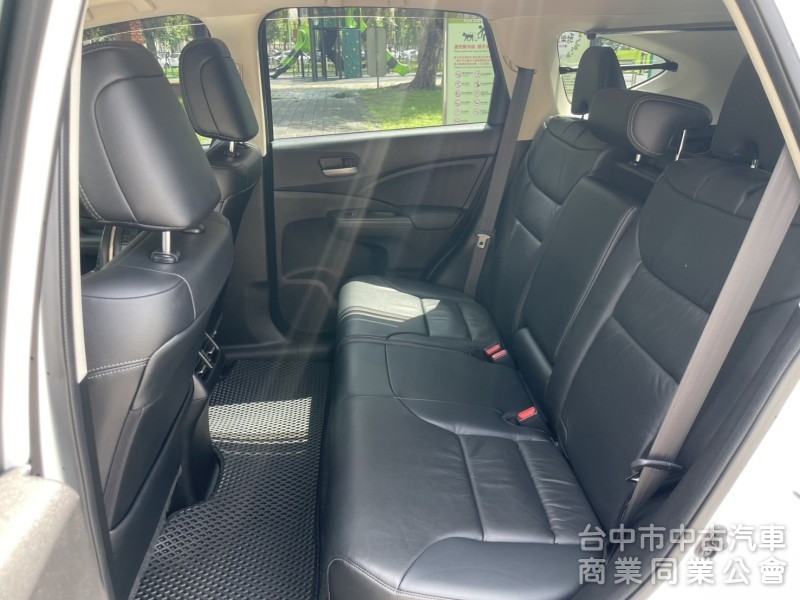 汎亞汽車 2016 CR-V 2.4 VTi-S 空間大 省油耐用 家庭休旅首選，車況優