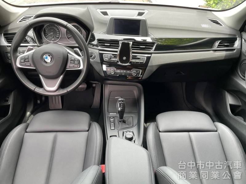 汎亞汽車 BMW X1 SDRIVE20i 全車原鈑 完美車況 超低里程