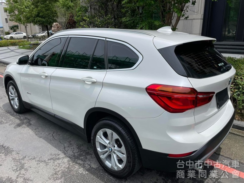 汎亞汽車 BMW X1 SDRIVE20i 全車原鈑 完美車況 超低里程