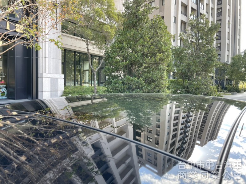 汎亞汽車  2016 領牌 BENZ GLE 450 4MATIC 一手車 全原廠保養 里程僅 12 萬 認證AA等級