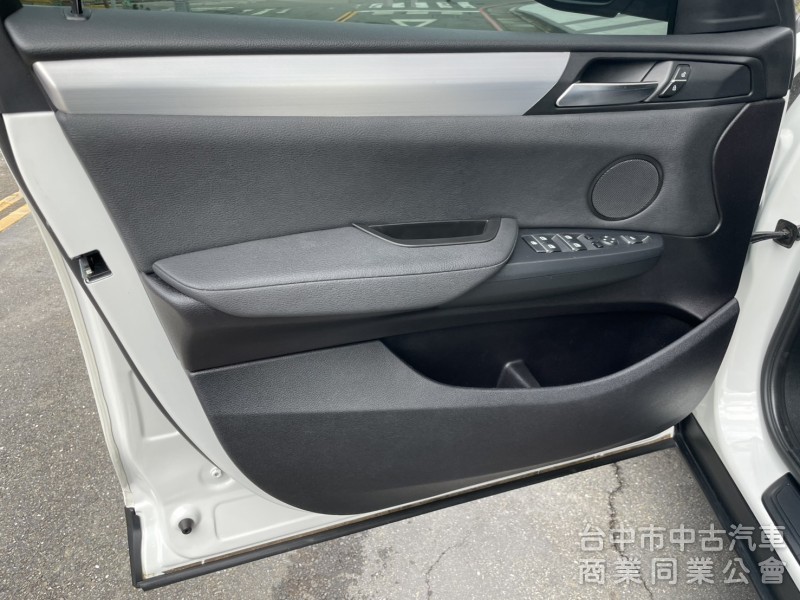 汎亞汽車 2015 BMW X4 柴油 xDrive 四輪驅動 好開又有型的跑格休旅