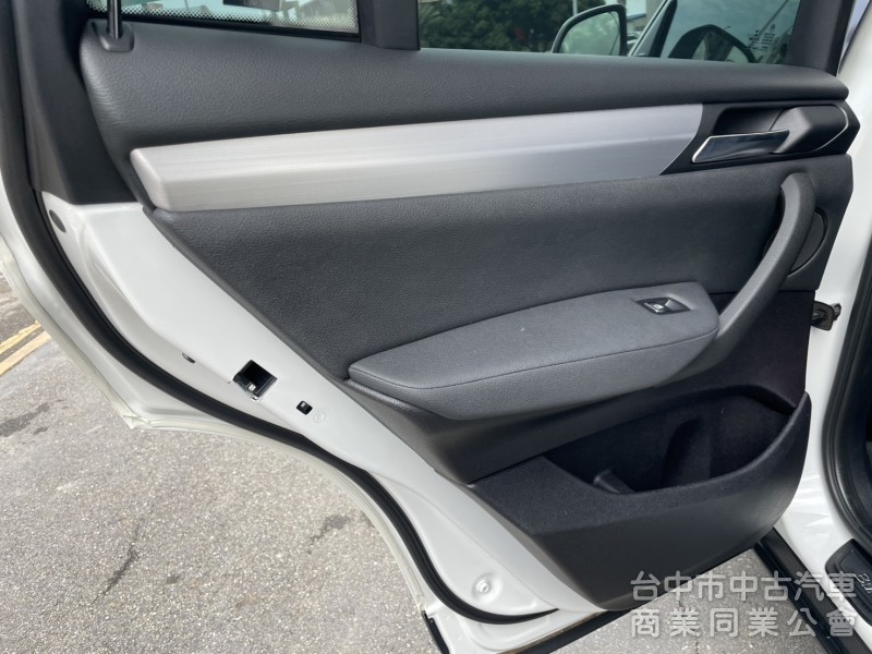 汎亞汽車 2015 BMW X4 柴油 xDrive 四輪驅動 好開又有型的跑格休旅