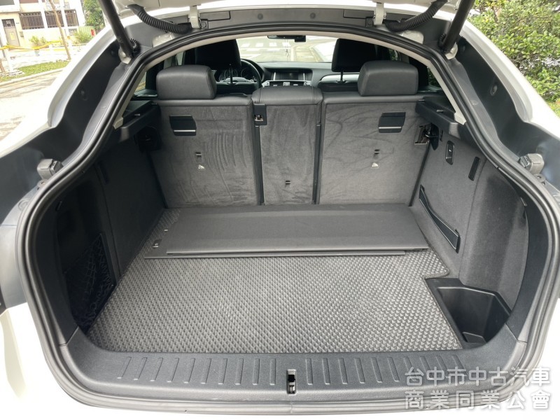 汎亞汽車 2015 BMW X4 柴油 xDrive 四輪驅動 好開又有型的跑格休旅