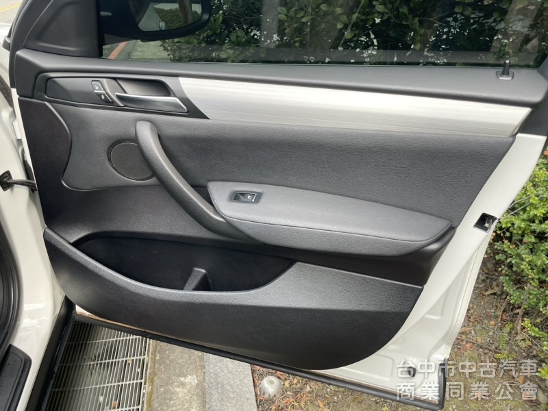 汎亞汽車 2015 BMW X4 柴油 xDrive 四輪驅動 好開又有型的跑格休旅