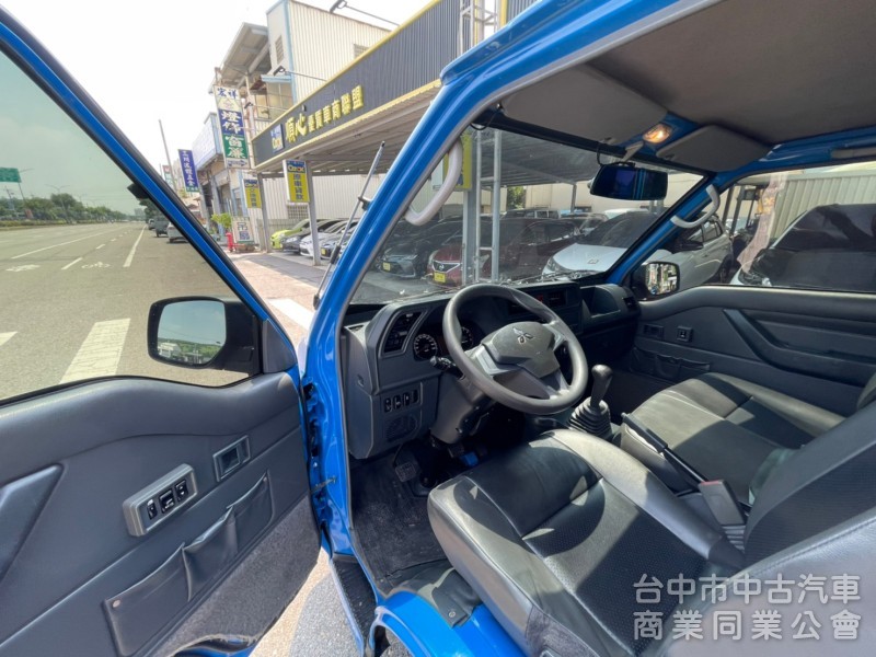 2020年 新款得利卡 木床