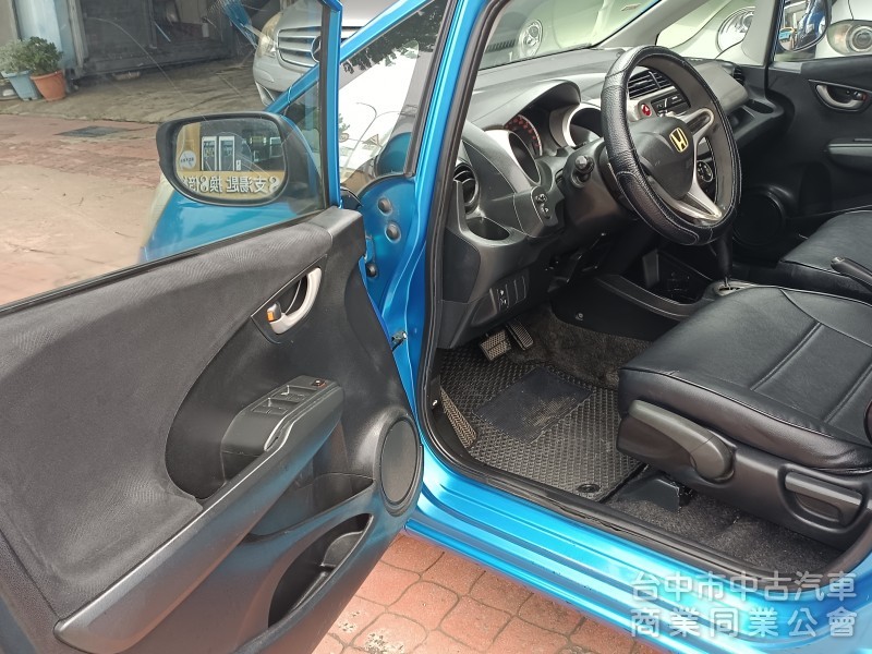 HONDA FIT 