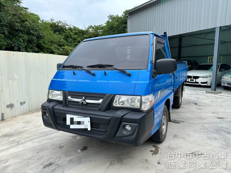 2019  Mitsubishi DELICA