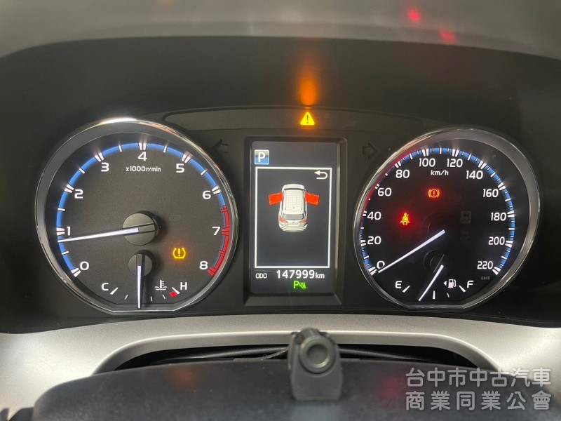 2016 RAV4 2.0 配備超多 ACC跟車、Car play 主機 駕駛電動座椅等等