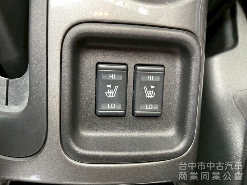 原版件 一手 雙前電熱椅