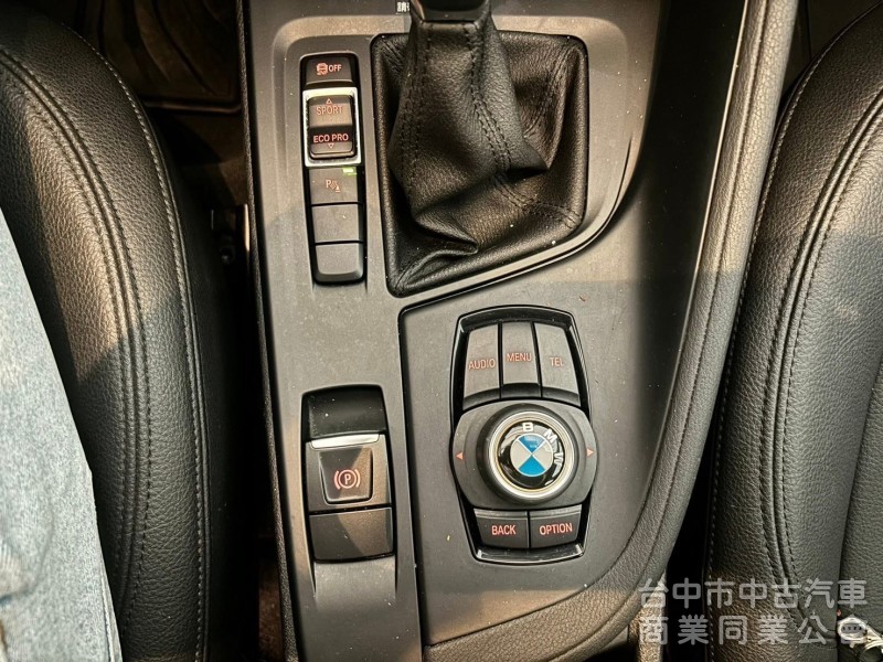 2017 BMW X1 18D