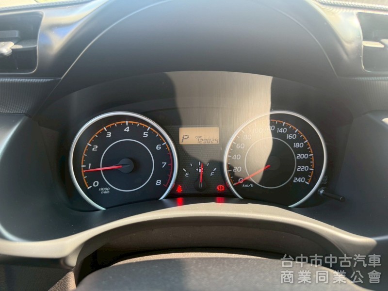 2014 wish 認證美車，空間大七人座 超級省，妥善率高