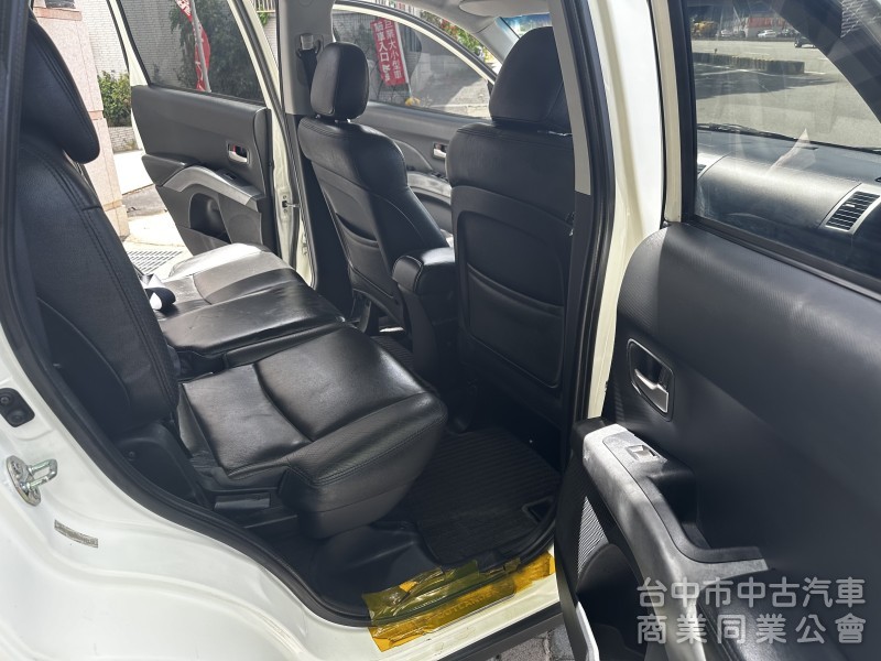  2008Mitsubishi Outlander 2.4 2WD豪華型 - 品質保證，性能卓越！