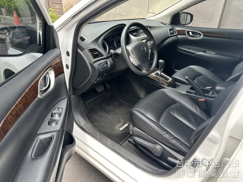 省油耐操好養車｜2016年 Nissan Sentra 1.8 豪華版 家庭代步首選｜空間大、好照顧 