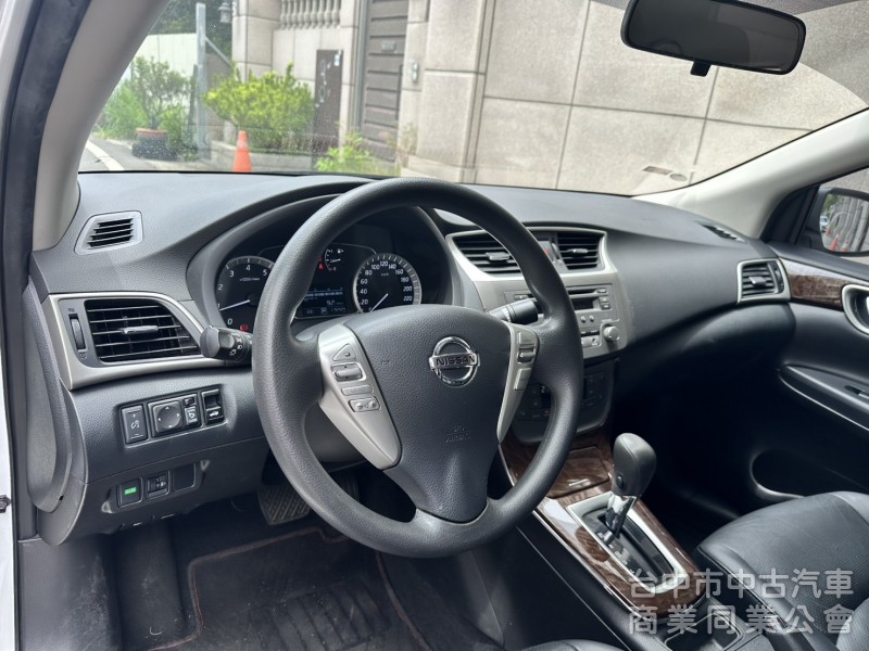 省油耐操好養車｜2016年 Nissan Sentra 1.8 豪華版 家庭代步首選｜空間大、好照顧 