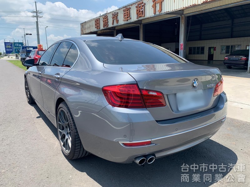  BMW 5系列 528i  Luxury  一手車 原漆原版件 無事故  國產價格入手進口車 