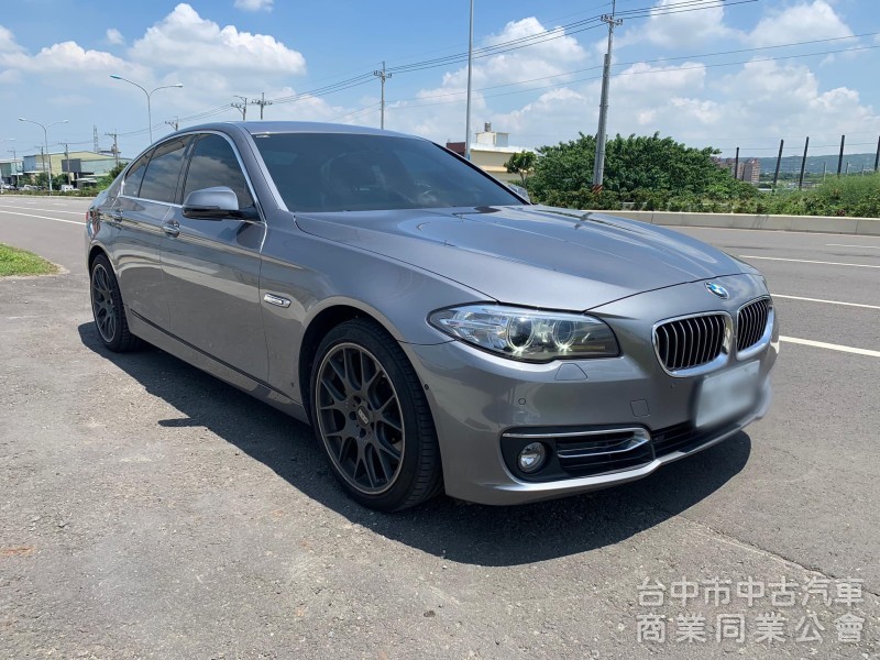  BMW 5系列 528i  Luxury  一手車 原漆原版件 無事故  國產價格入手進口車 