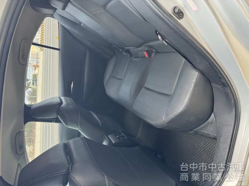 2021  Altis 1.8 豪華 一手車  里程保證 原版原漆  省油代步車 優惠價41萬8000元 