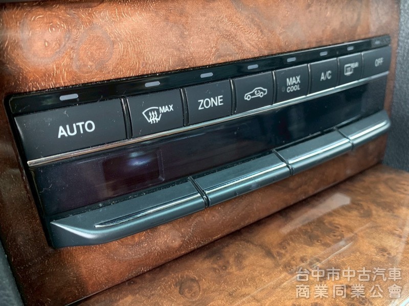 2011 賓士 E350 AMG 外匯美規頂配 E63外觀