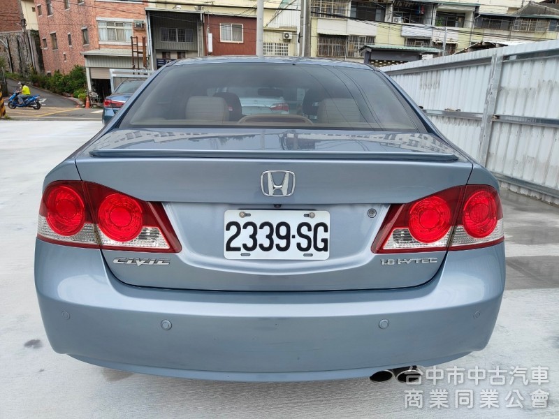 HID、天窗、己認證~原版件、五門、一手女用車、無煙味、純跑9萬、原廠記錄全、導航