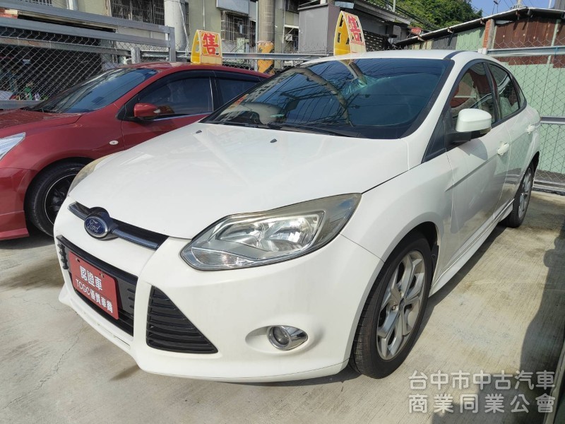 最安全代步車~認證車~實車實價13.8萬~省油好開一手