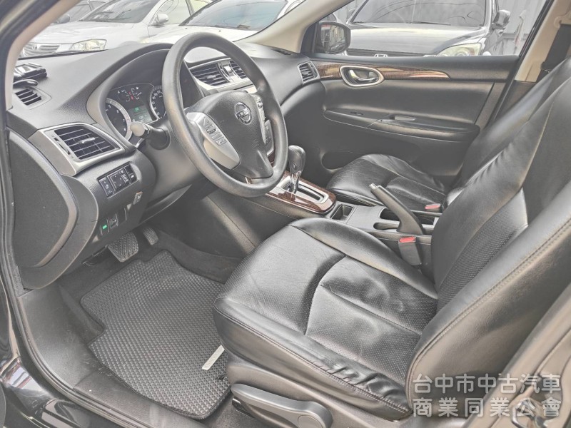 己認證、2014年優質代步車、耐用、好保養、恆溫、定速、導航