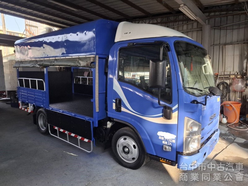 11尺半 自排 一路發 2018年6月出廠 五期環保 菜車
