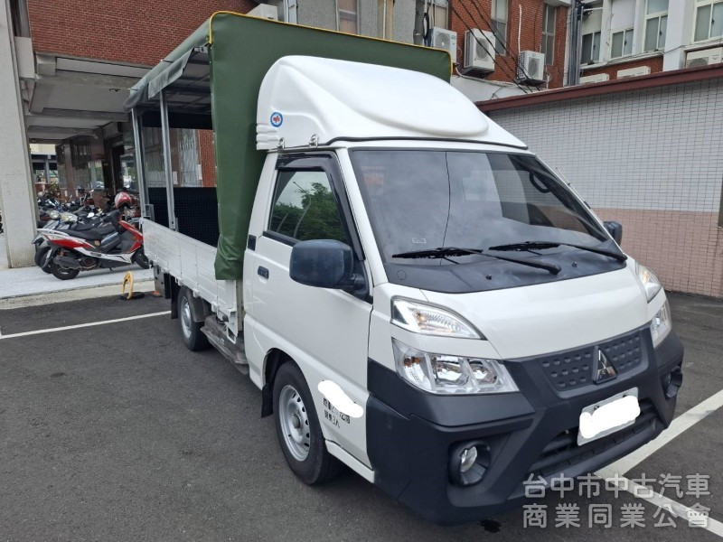 2022年出廠得利卡 五面帆布+尾門 里程4萬多