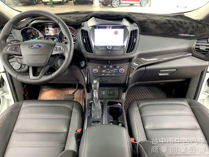 新達汽車 2019年 福特 KUGA1.5 ACC自動跟車 環景系統 全景天窗 CARPLY 腳踢電尾門 可全貸