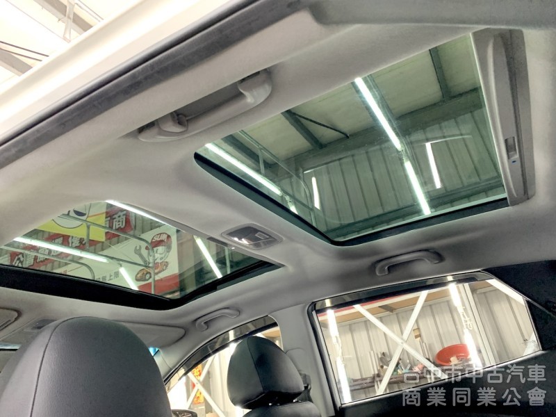 新達汽車 2010年 現代 IX35 全景天窗 電動椅 定速 可全貸