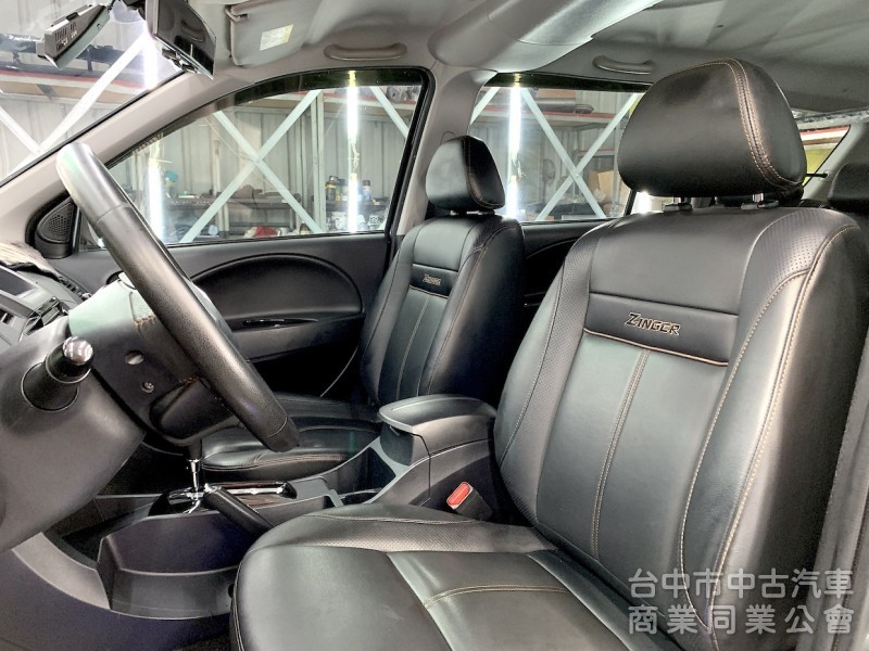 新達汽車 2019年 三菱 Zinger 定速 5+2座椅 可全貸