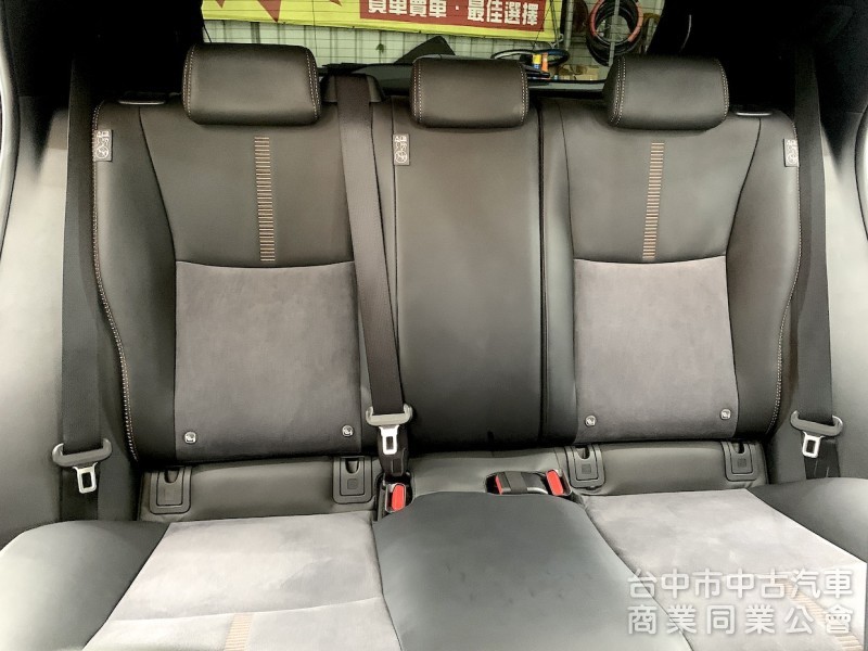 新達汽車 2024年 LEXUS LBX 電尾門 CarPlay 可全貸