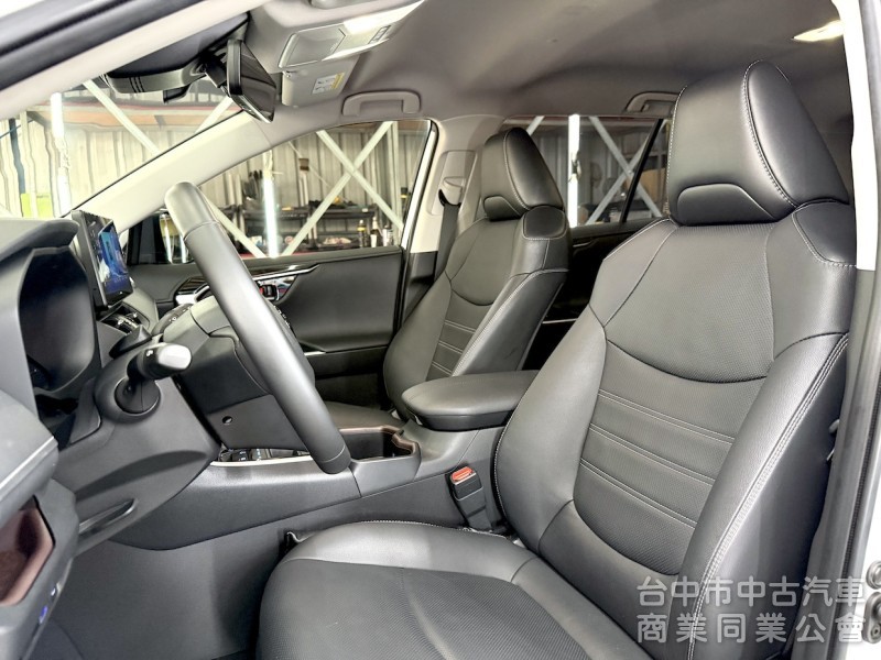 新達汽車 2022年 豐田 RAV4 油電旗艦 環景 電尾門 可全貸