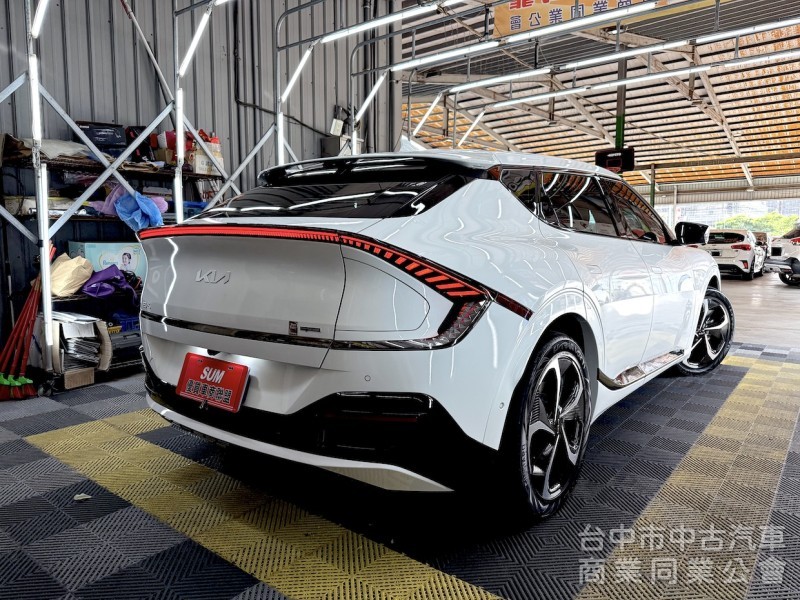 新達汽車 2023年 KIA EV6 GT-LINE e-AWD增程版 20吋輪圈 可全貸