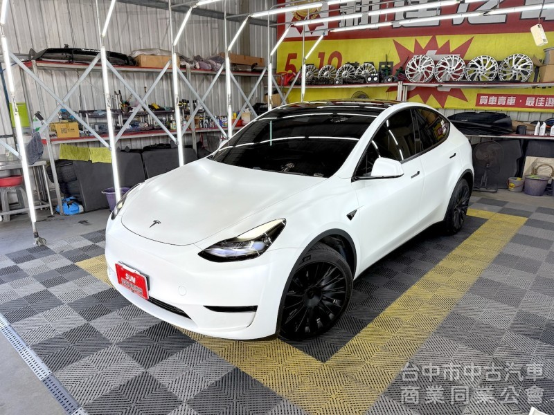 新達汽車 2023年 TESLA Model Y LR 前車廂吸門 可全貸