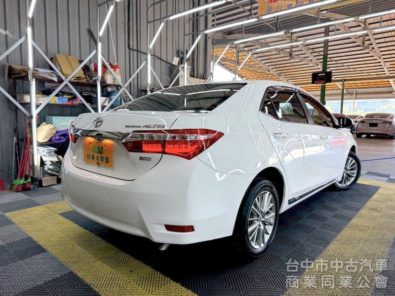 新達汽車 2015年 豐田 ALTIS Safety+ 電視 定速 可全貸